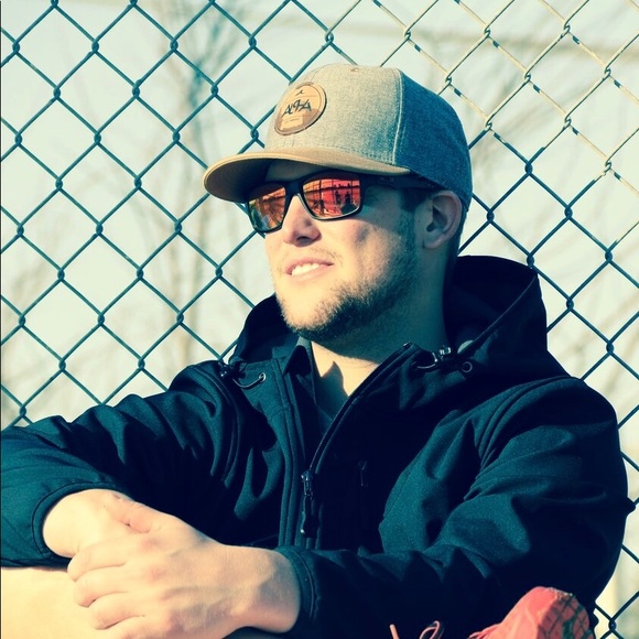 Meet your Posher, Jay - Picture 1 of 1